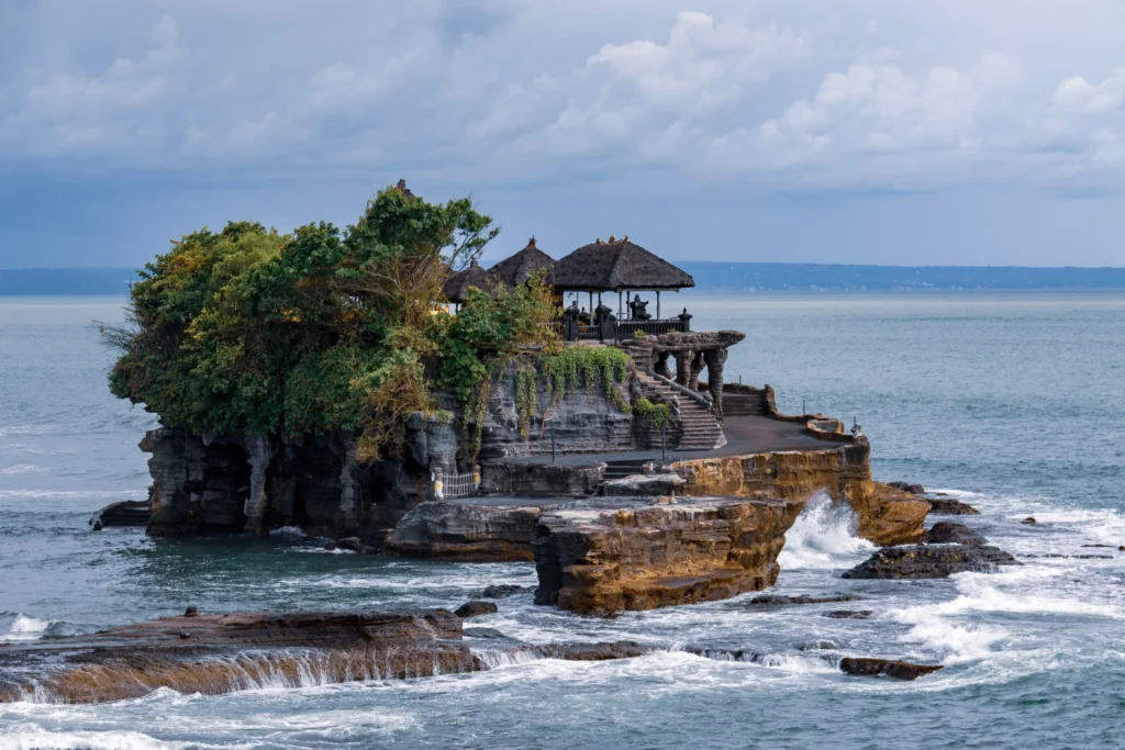 Tanah Lot Tapınağı, Bali